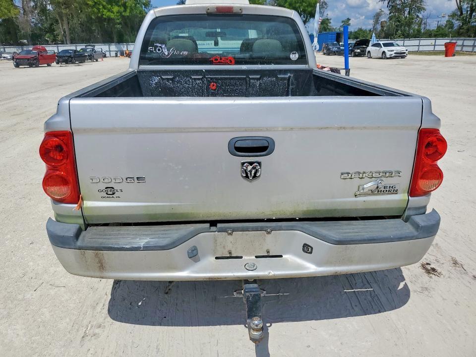 2011 Dodge Dakota slt
