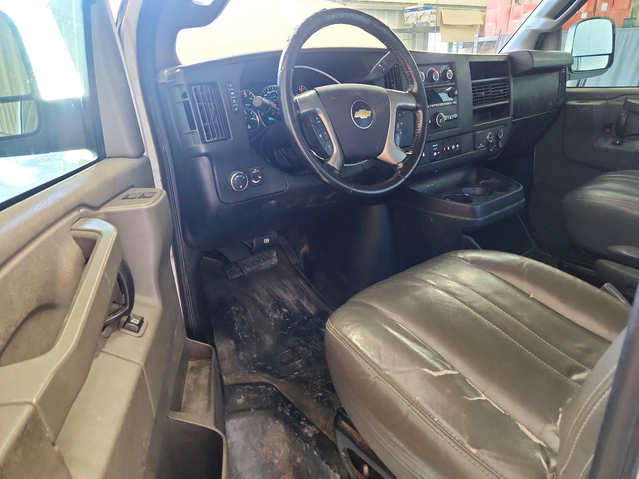 2017 Chevrolet Express 2500 Cargo Utility / Service Van