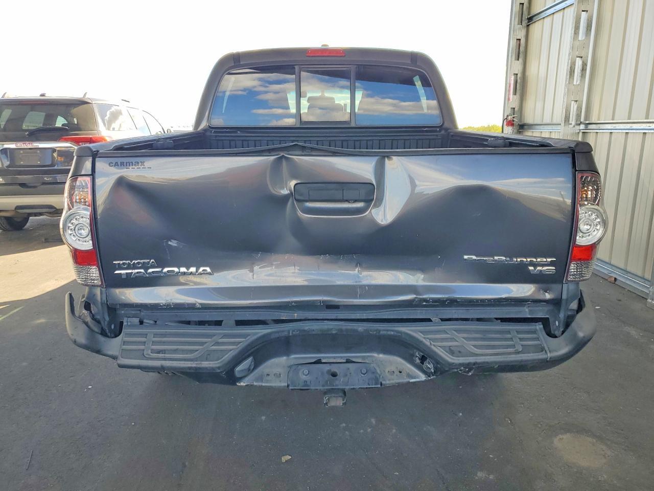 2011 Toyota Tacoma Prerunner V6