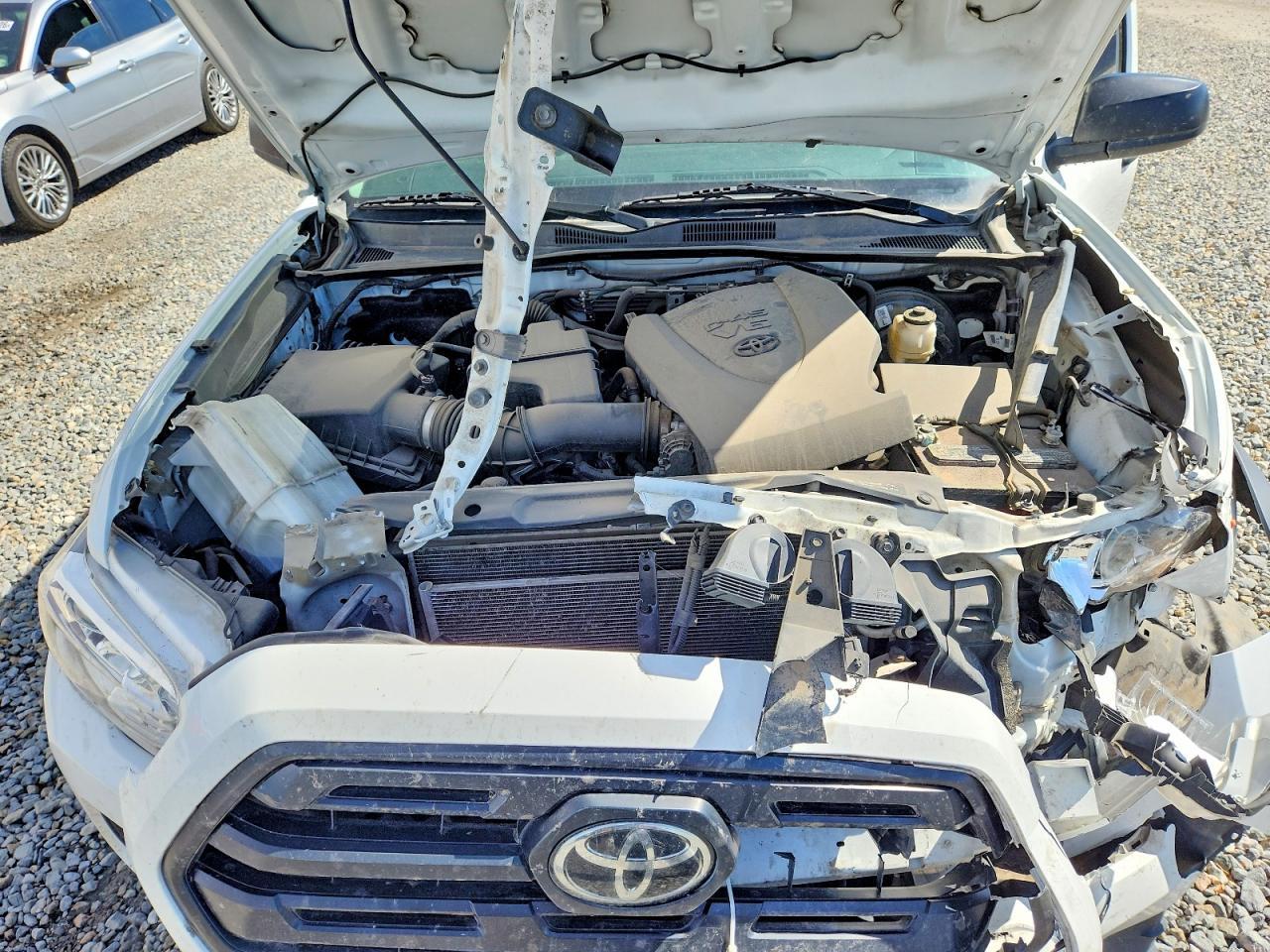 2019 Toyota Tacoma SR V6