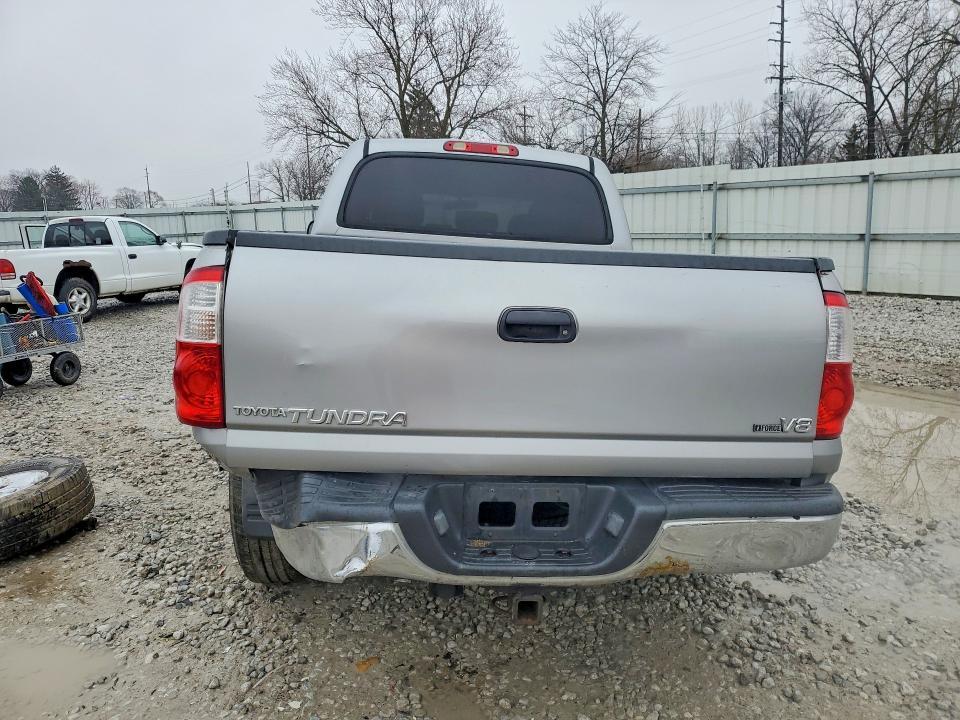 2004 Toyota Tundra SR5