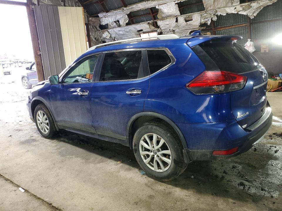 2017 Nissan Rogue sv