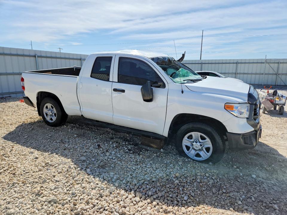 2015 Toyota Tundra SR
