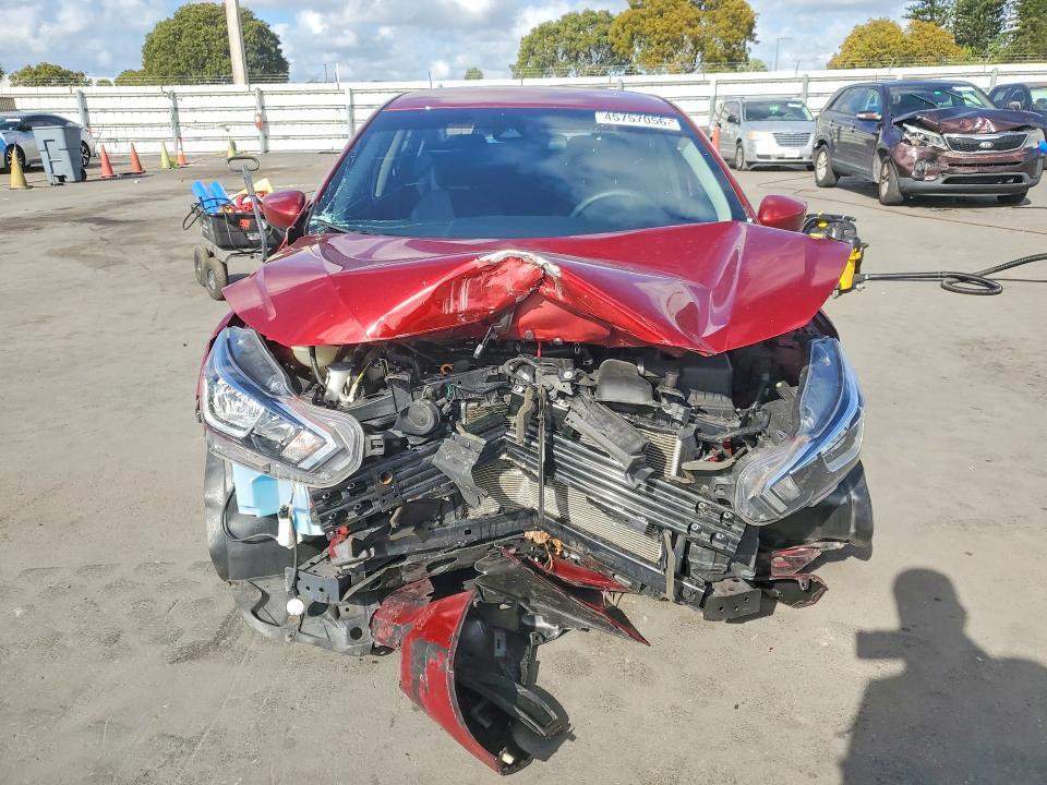 2024 Nissan Versa sv