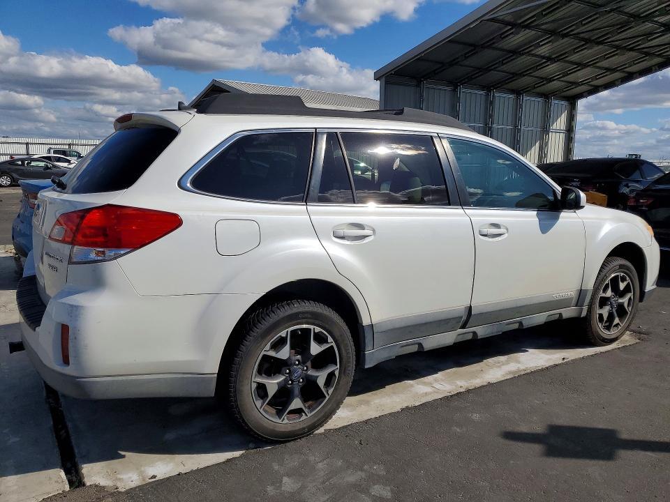 2012 Subaru Outback