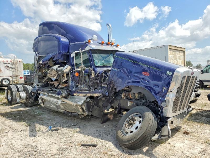 2022 Peterbilt 389-semi Truck