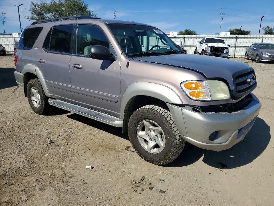 2002 Toyota Sequoia SR5