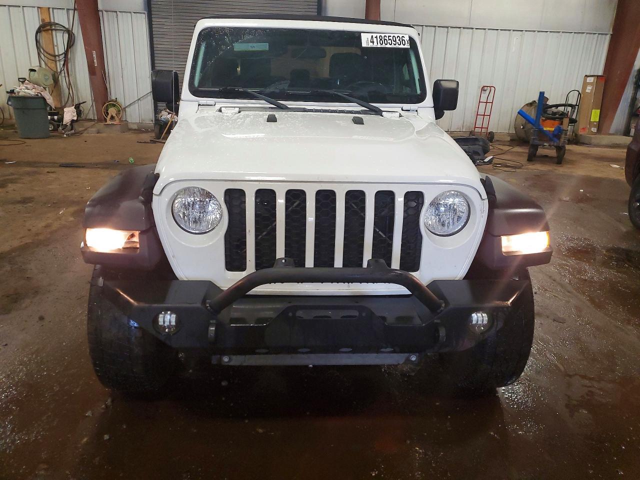 2020 Jeep Gladiator Sport