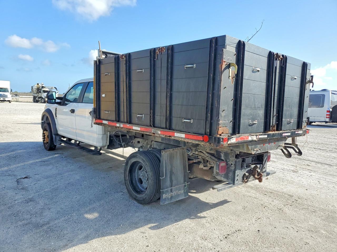 2018 Ford F450 Super Duty Flatbed Truck