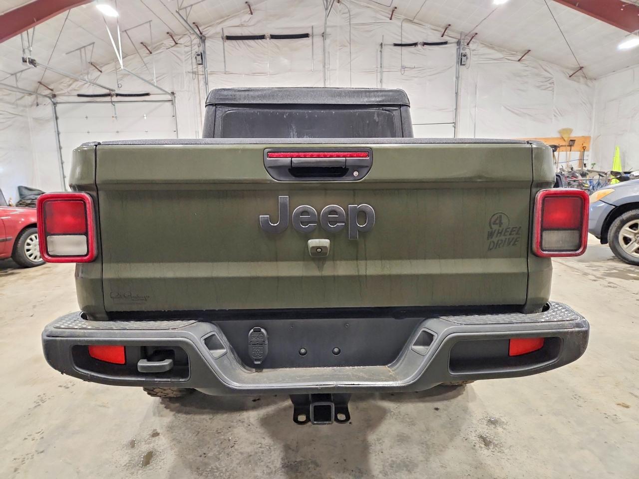 2021 Jeep Gladiator Sport