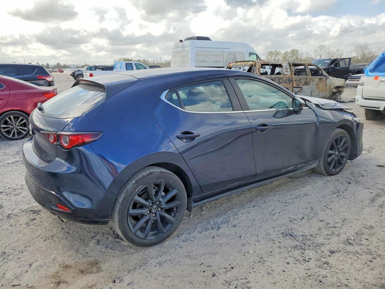 2026 Mazda 3 Select Sport