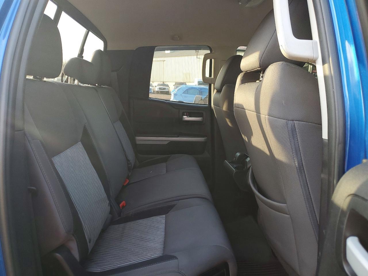 2016 Toyota Tundra SR5