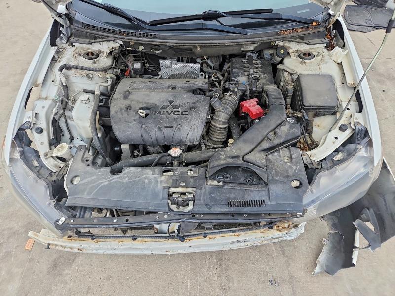 2015 Mitsubishi Lancer es