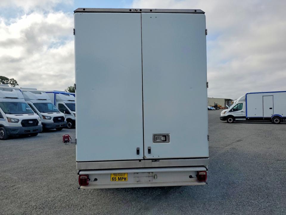 2020 Ford Transit Delivery Truck