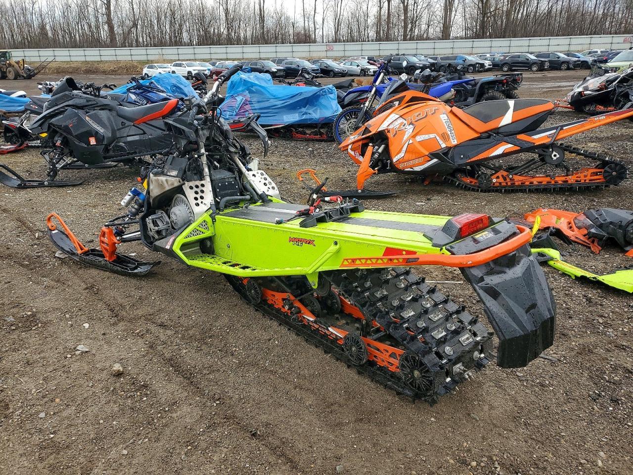 2023 Polaris Matryx Switchback Assault PKG