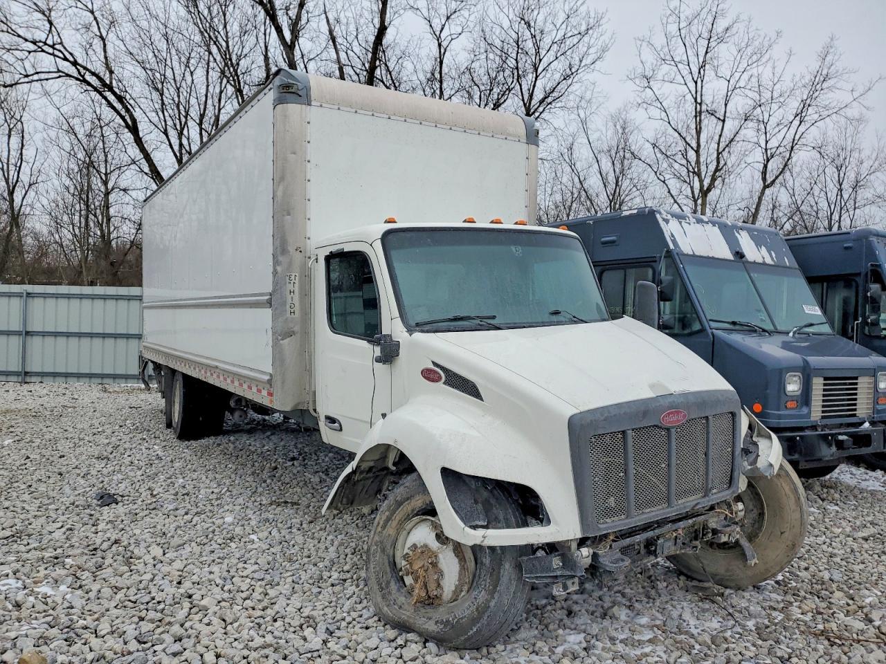 2024 Peterbilt 536 BOX Truck