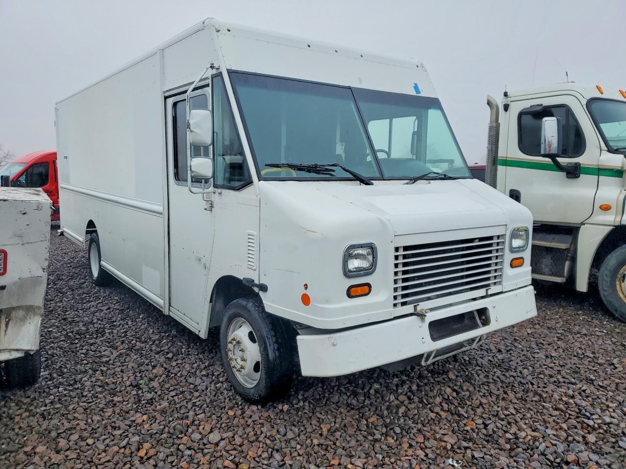 2016 Ford F59 Delivery Truck