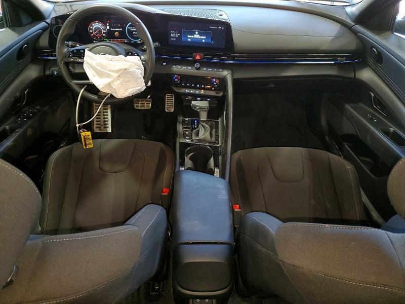 2025 Hyundai Elantra Hybrid sel Sport