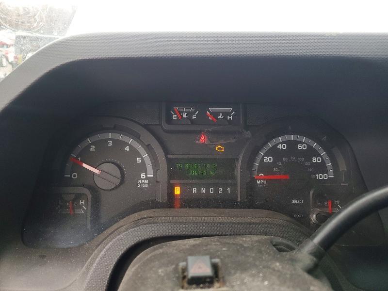 2010 Ford Econoline E350 Super Duty Wagon