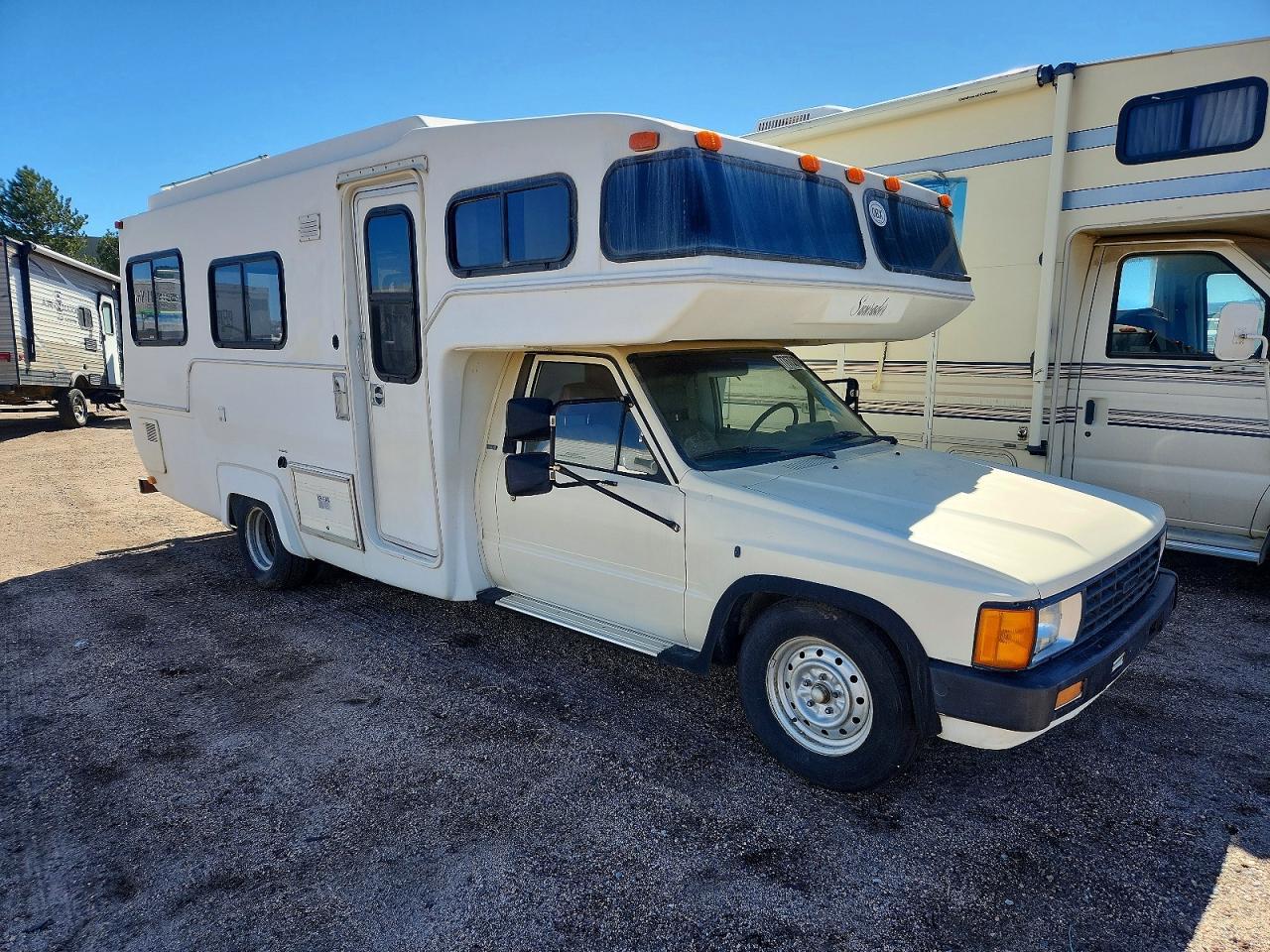 1984 Toyota Pick-UP RV