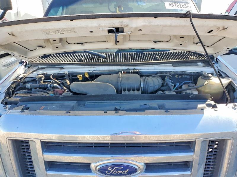 2019 Ford E350 BOX Truck