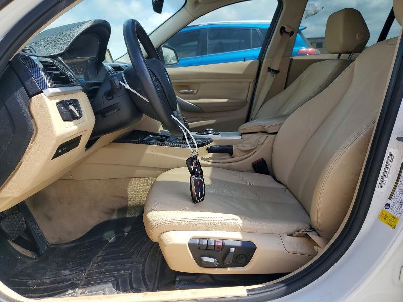 2013 BMW 328 i