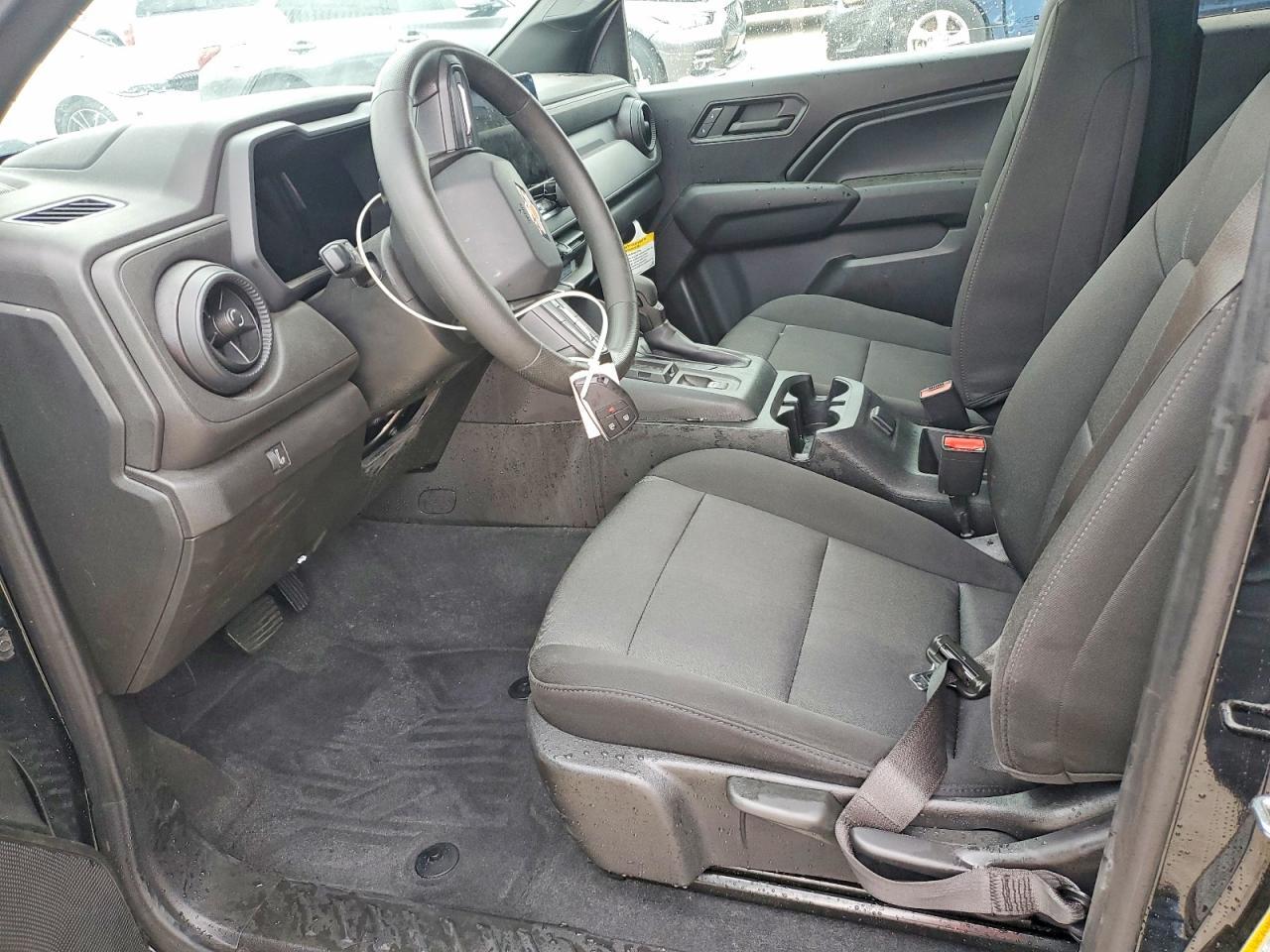 2024 Chev Colorado