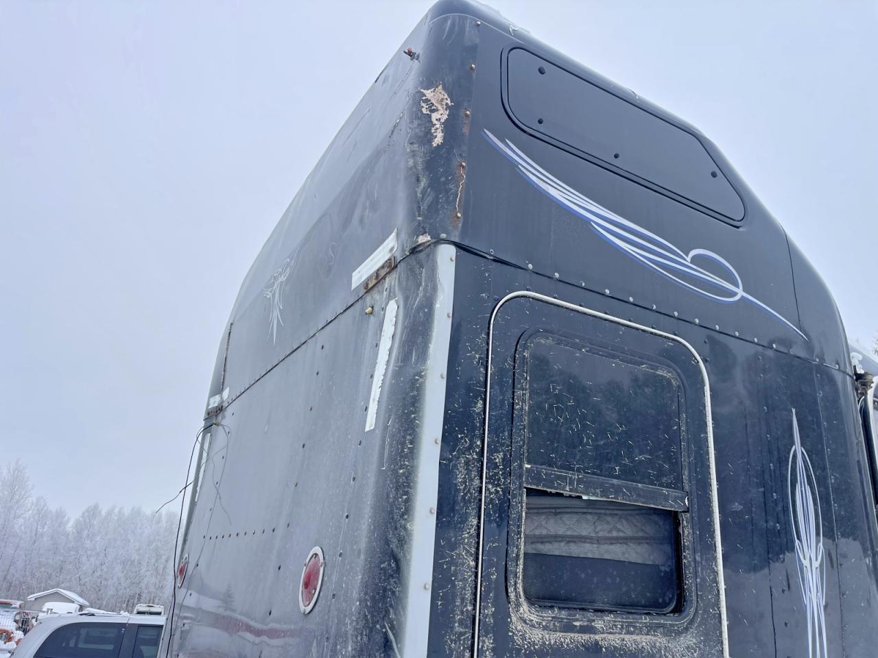 2017 Kenworth Construction W900