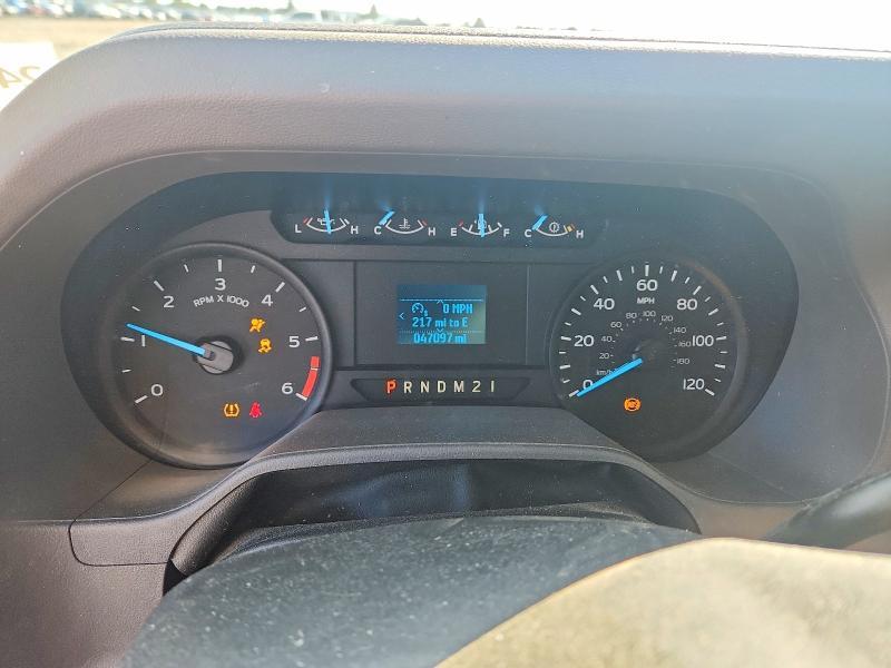 2022 Ford Econoline E350 Super Duty Cutaway Van