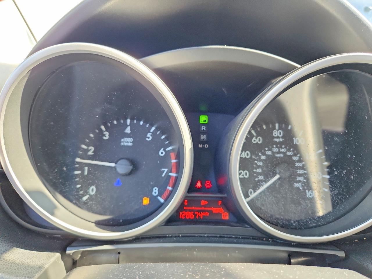 2014 Mazda 5 Sport
