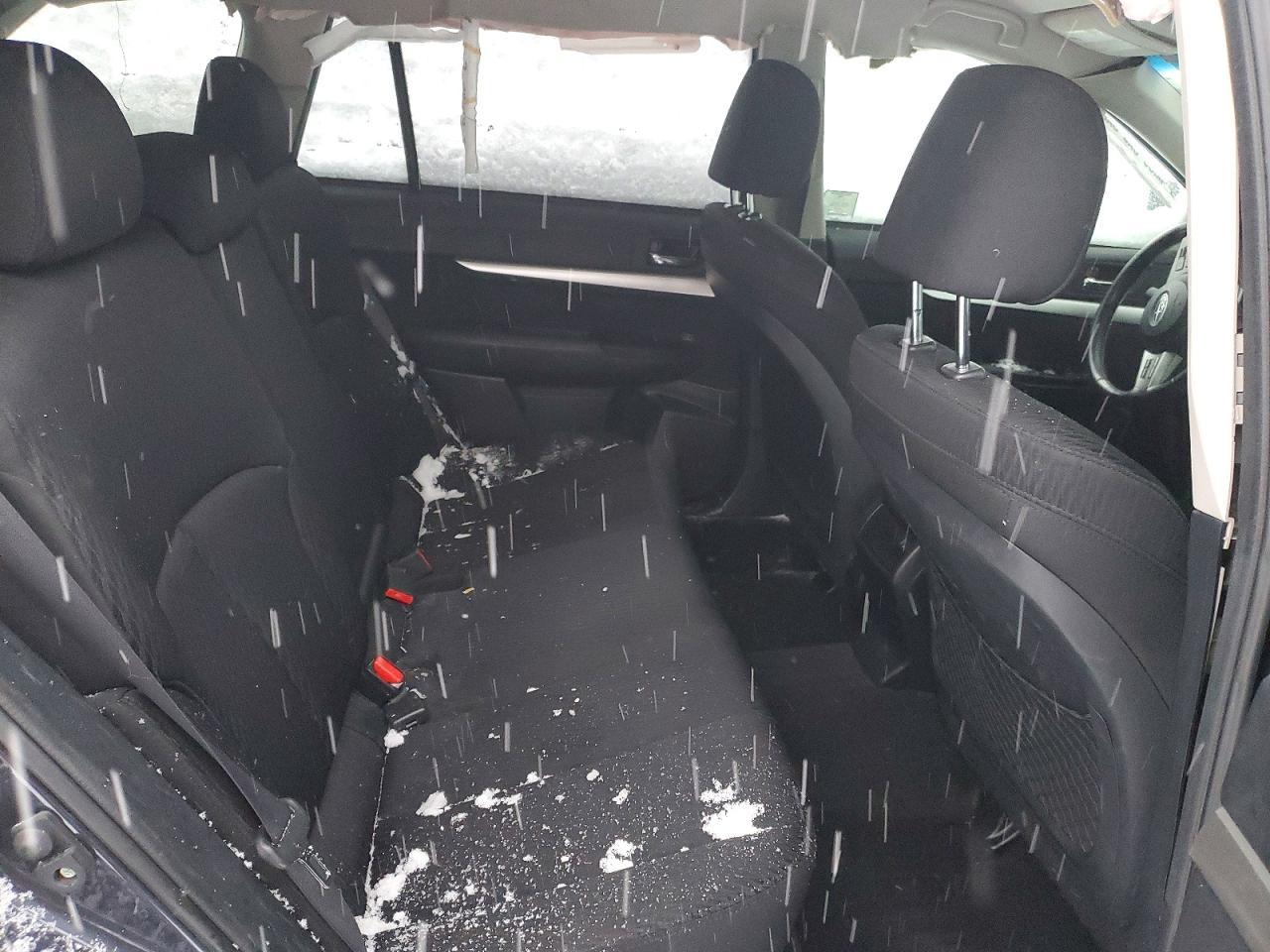 2010 Subaru Outback 2.5i Premium