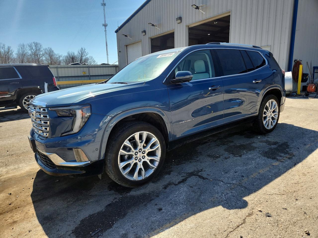 2024 GMC Acadia Denali