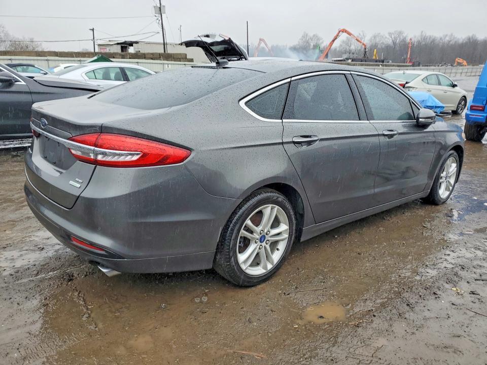 2018 Ford Fusion se
