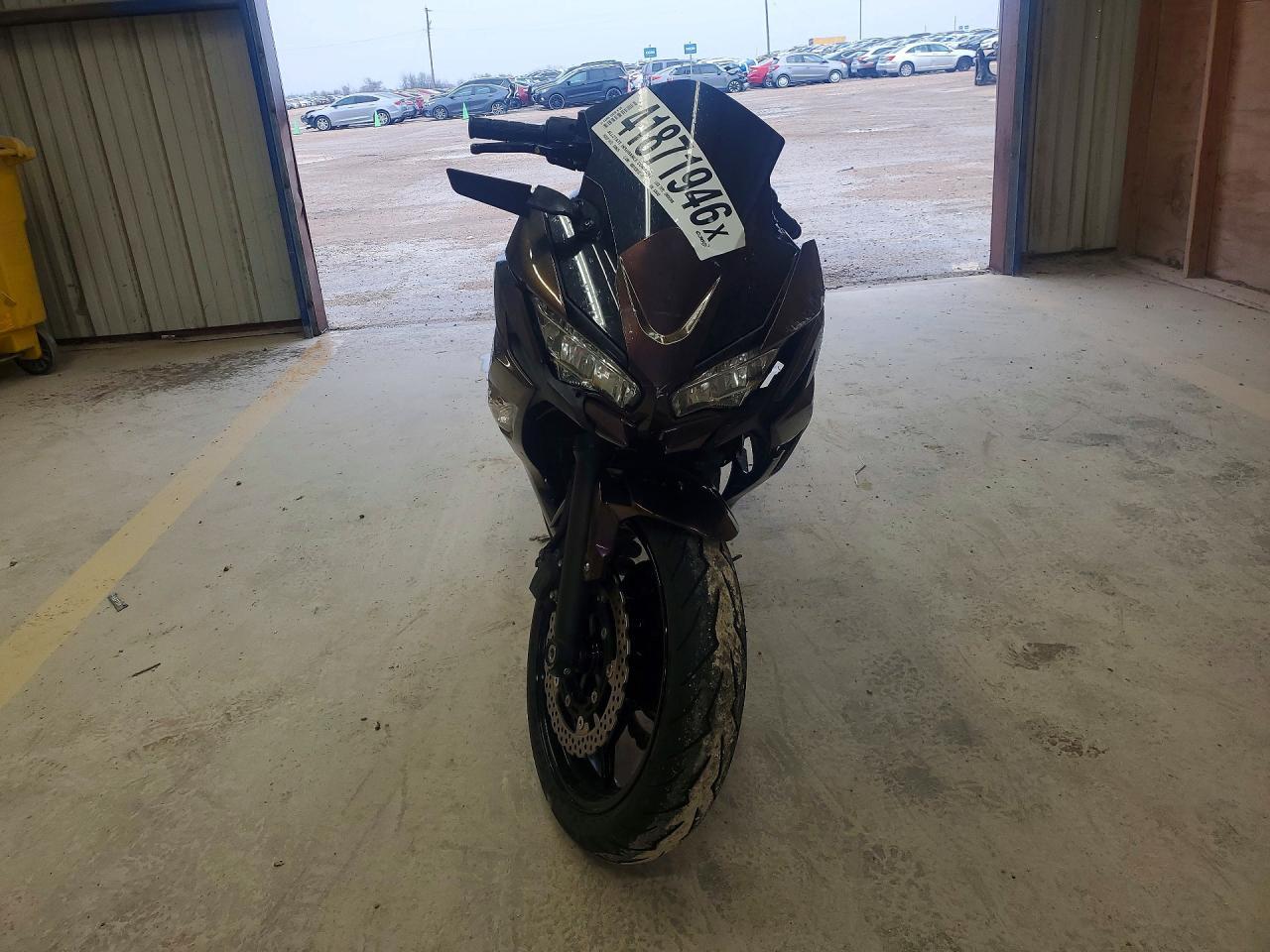 2021 Kawasaki EX650 N