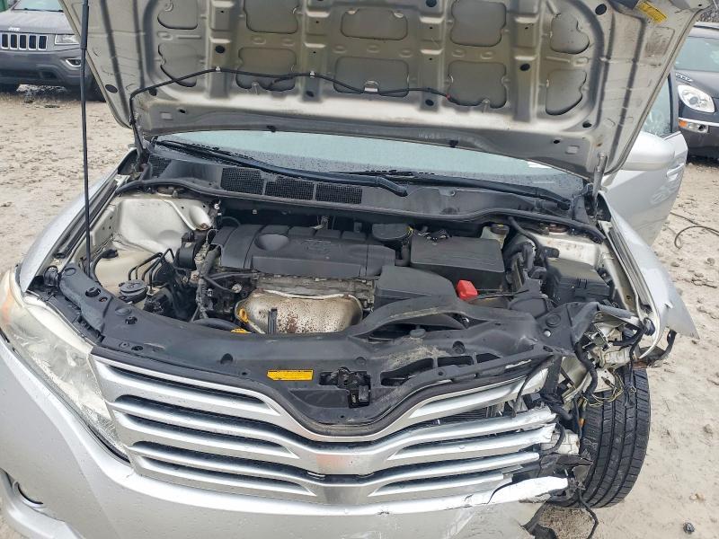 2012 Toyota Venza le