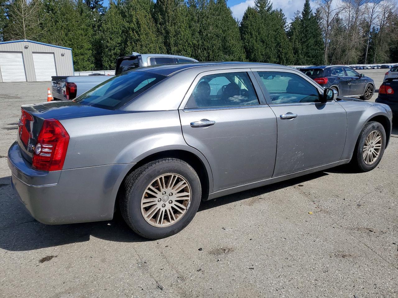 2010 Chrysler 300 Touring