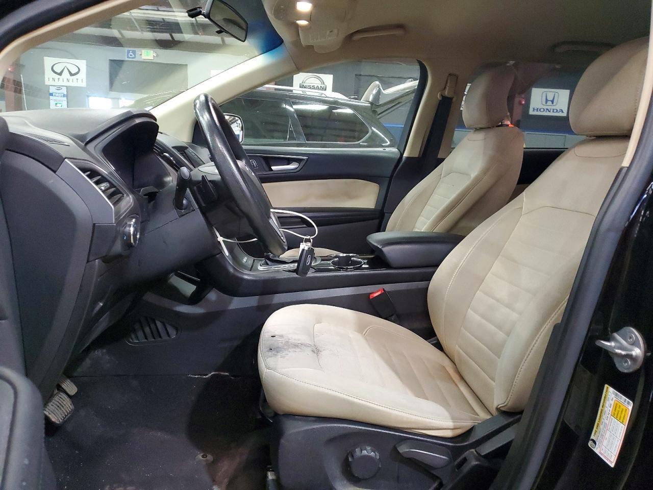 2017 Ford Edge se