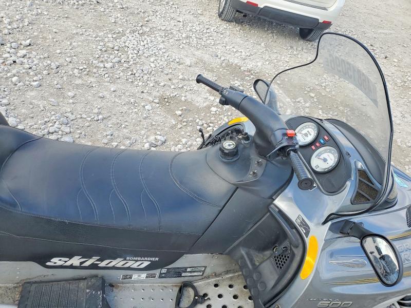 2001 Skidoo Grand Touring 600