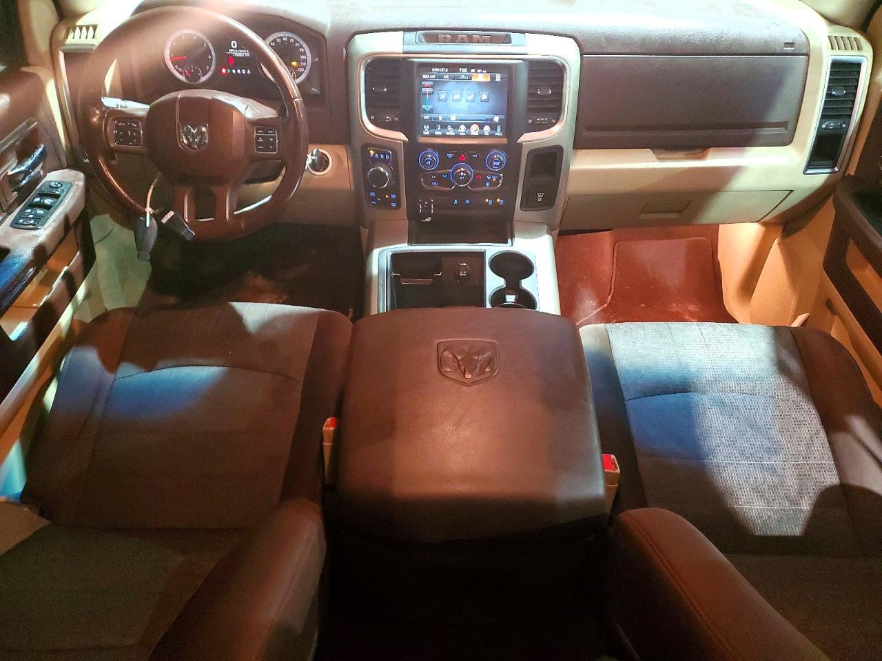 2014 Dodge RAM 1500 SLT