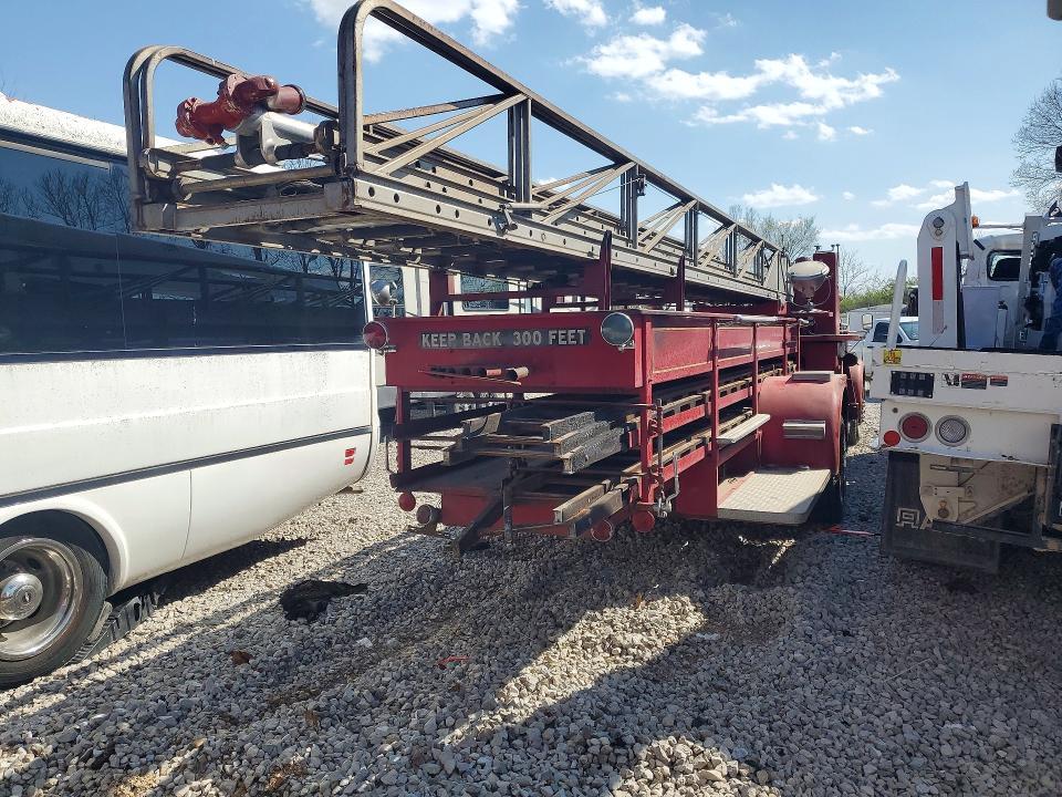 1948 Americanlafranc Fire Truck-Fire Truck