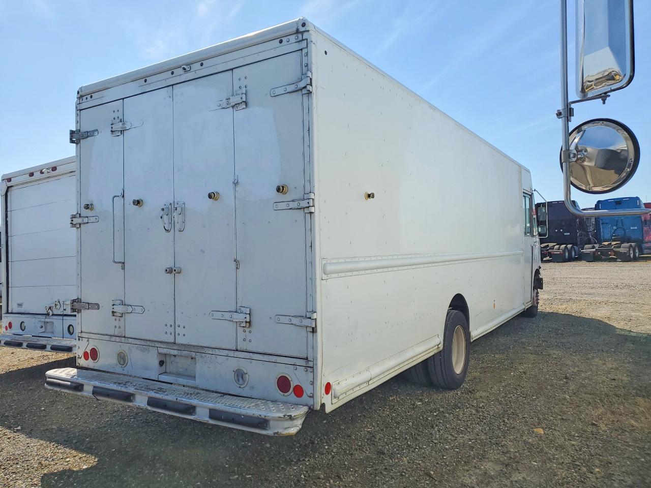 2015 Ford F59