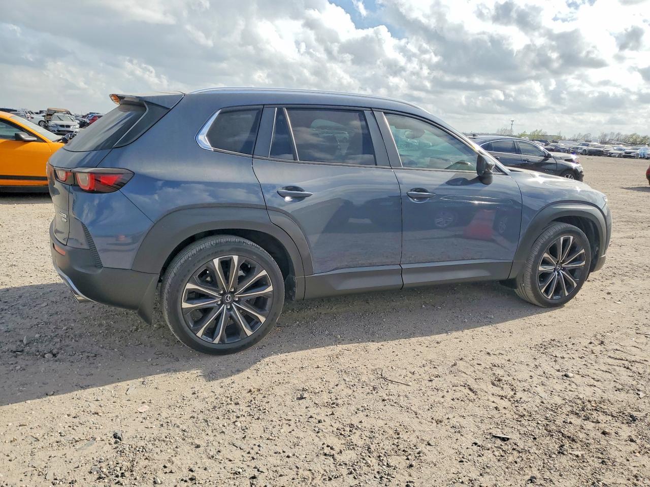 2024 Mazda Cx-50 Base