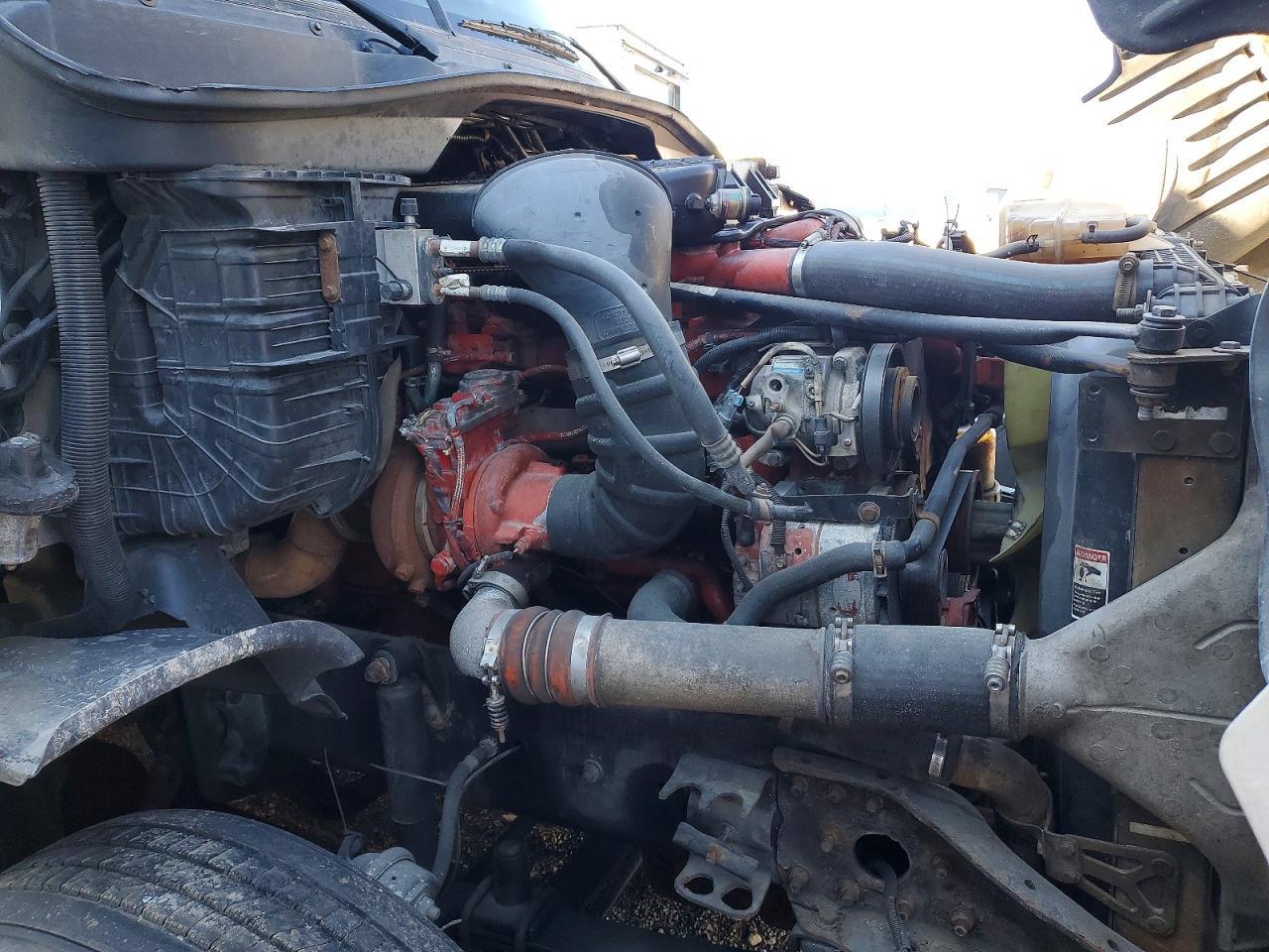 2015 Freigliner 2015 Freightliner Cascadia Semi Truck