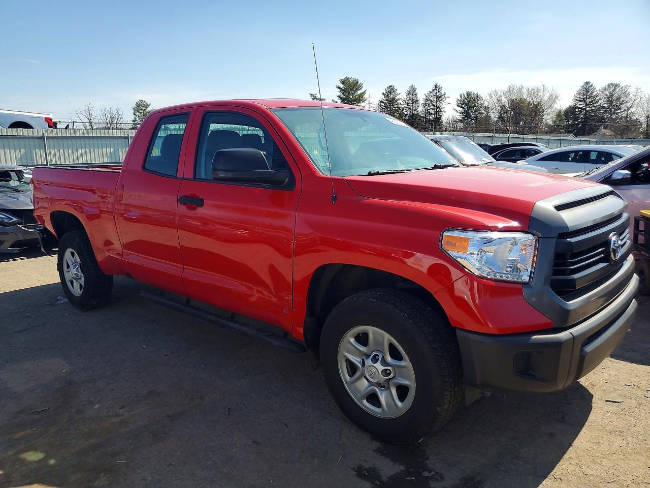 2014 Toyota Tundra SR