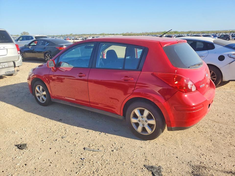 2012 Nissan Versa 1.8 s