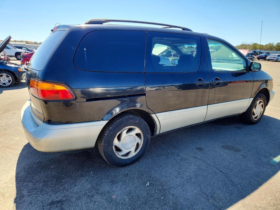 1999 Toyt Sienna Base