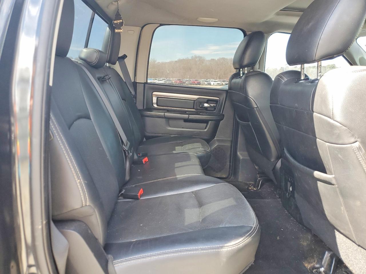 2016 Dodge RAM 1500 Sport