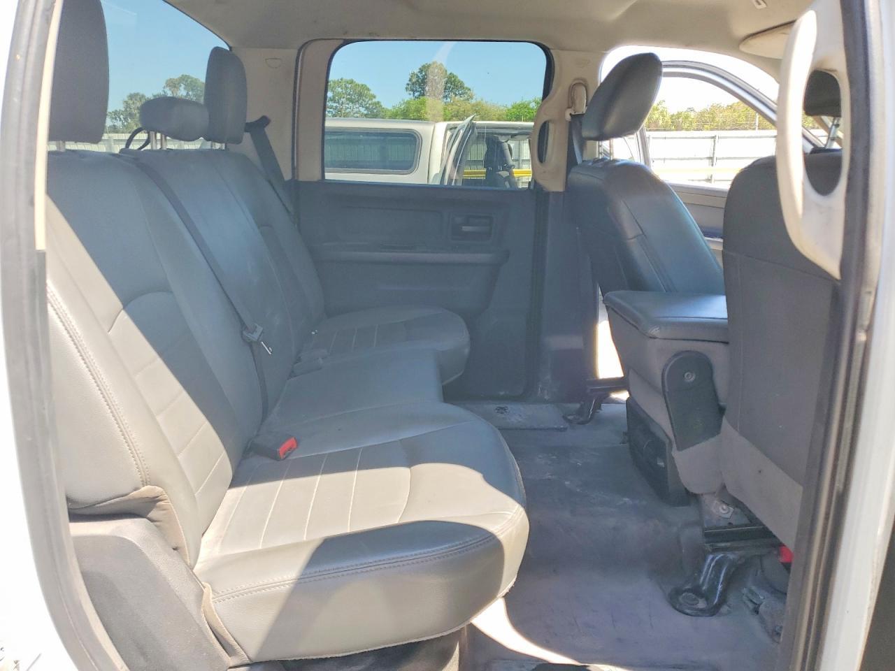 2018 Dodge RAM 2500 ST