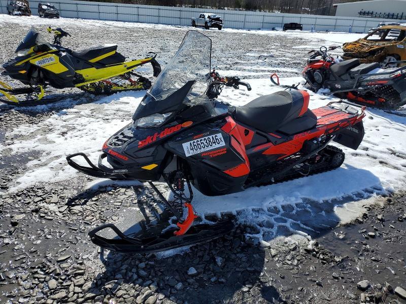 2020 Skidoo Renegade