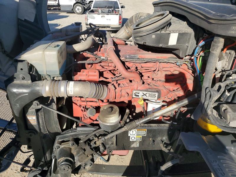 2019 Kenworth T680 Semi Truck